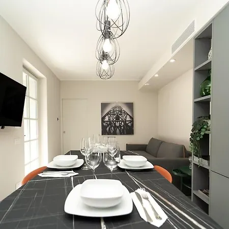 2 Min From The Cathedral With Private Parking Daire